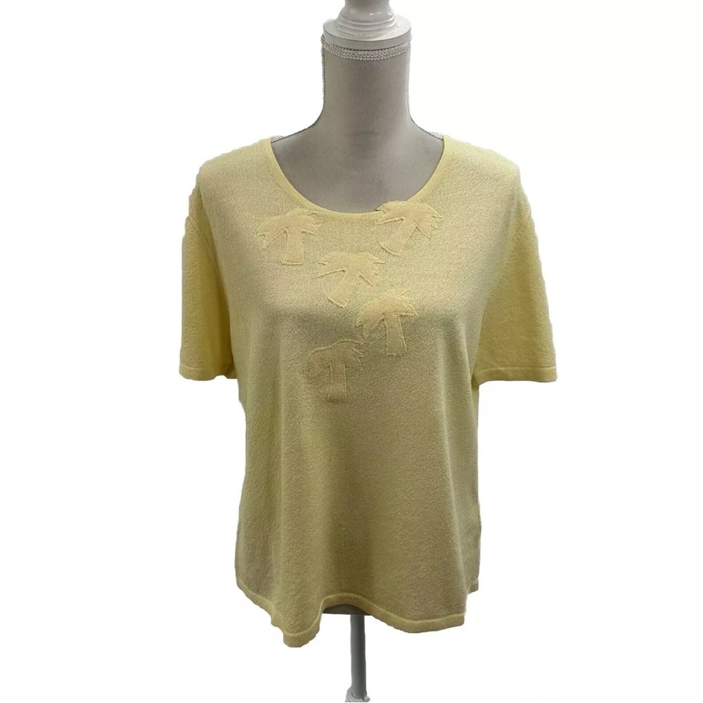 NWT Hearts Of Palms Yellow Knit Blouse Embroidered Short Sleeve Size Large
